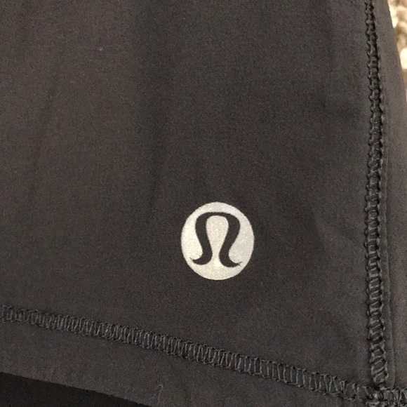 Lululemon running skirt - Picture 4 of 4